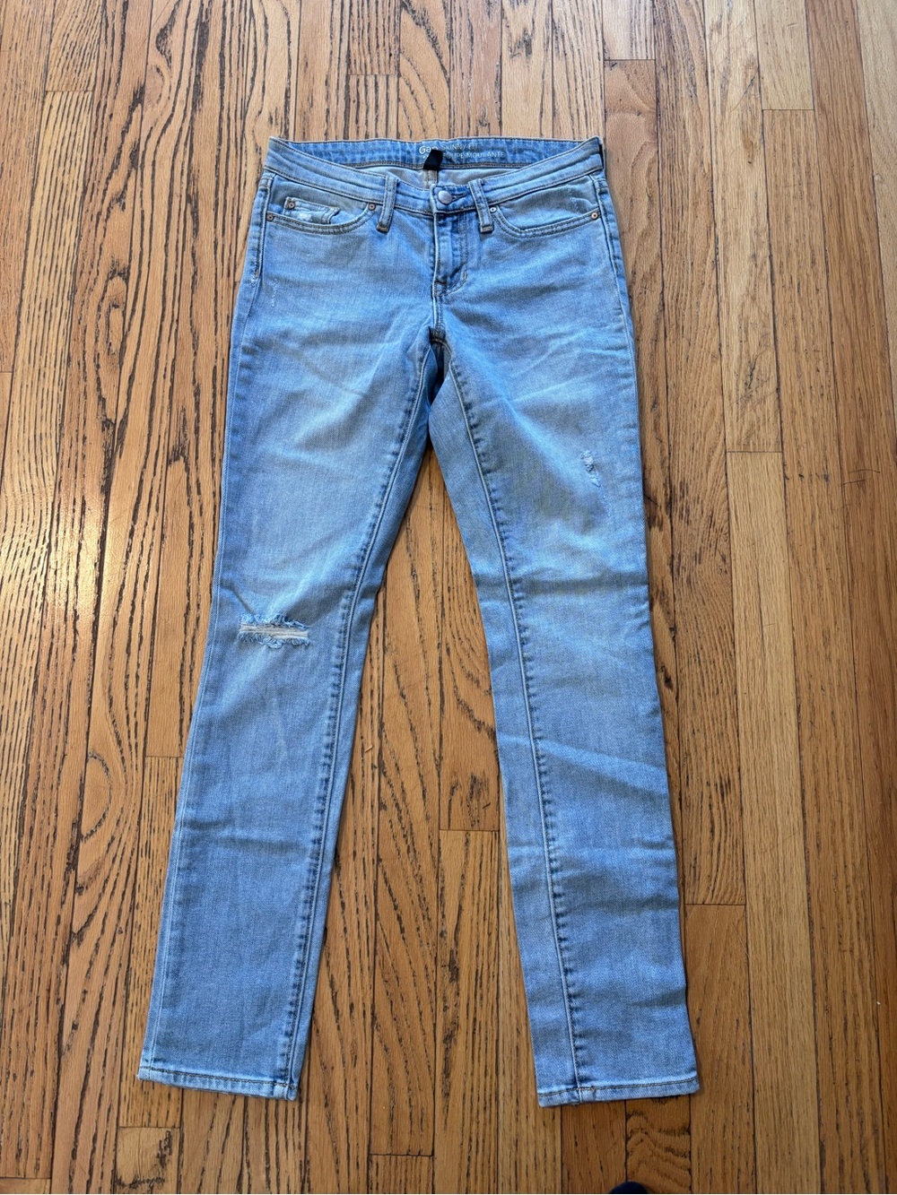 GAP Women's Light Blue Skinny Jeans